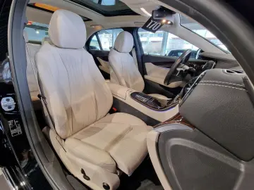 E 300 e Lim Exclusiv*Pano*AHK*RFK*19