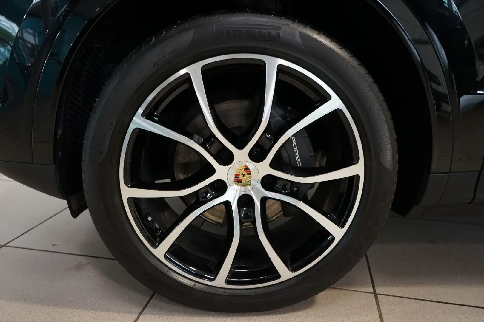 Cayenne Platinum Approved+Chrono+Sportabg+Pano
