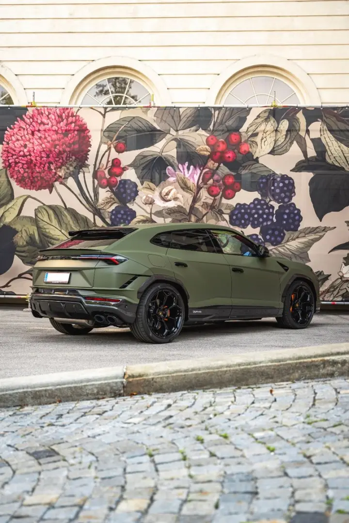 Urus 4.0 V8 Performante *VERDE TURBINE*VOLL*