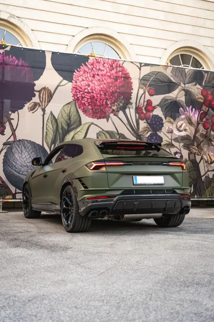 Urus 4.0 V8 Performante *VERDE TURBINE*VOLL*