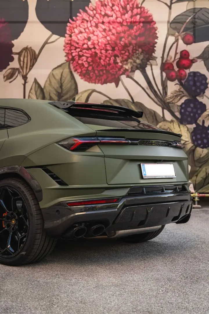 Urus 4.0 V8 Performante *VERDE TURBINE*VOLL*