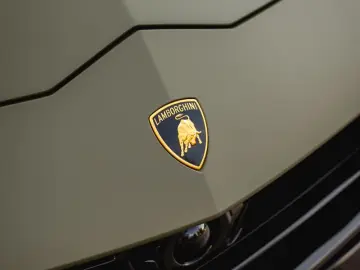 Urus 4.0 V8 Performante *VERDE TURBINE*VOLL*