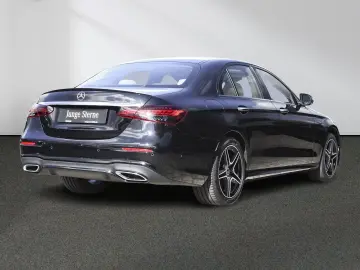 E 300 AMG Distronic Burmester Sitzklima Keyless