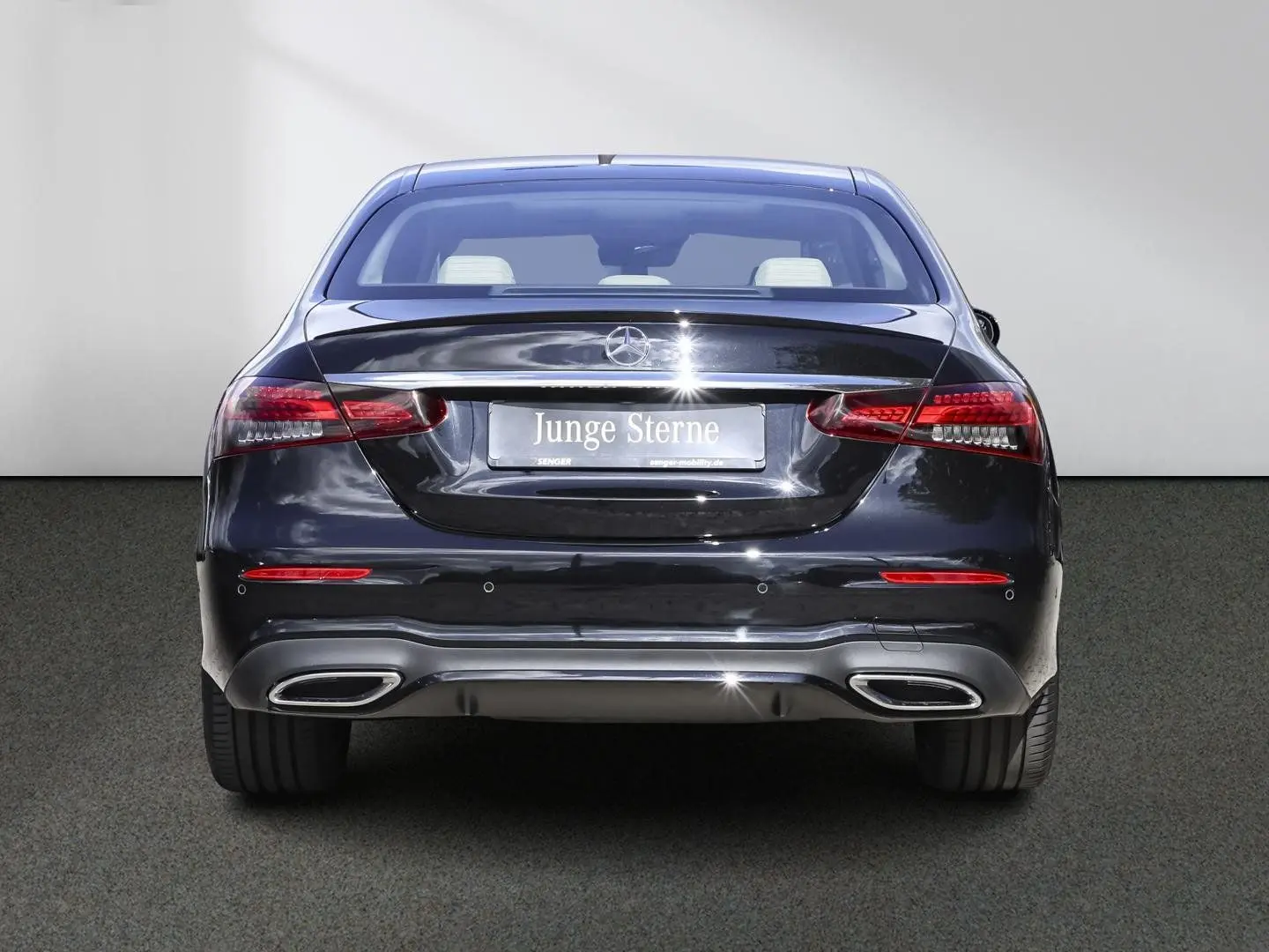 E 300 AMG Distronic Burmester Sitzklima Keyless