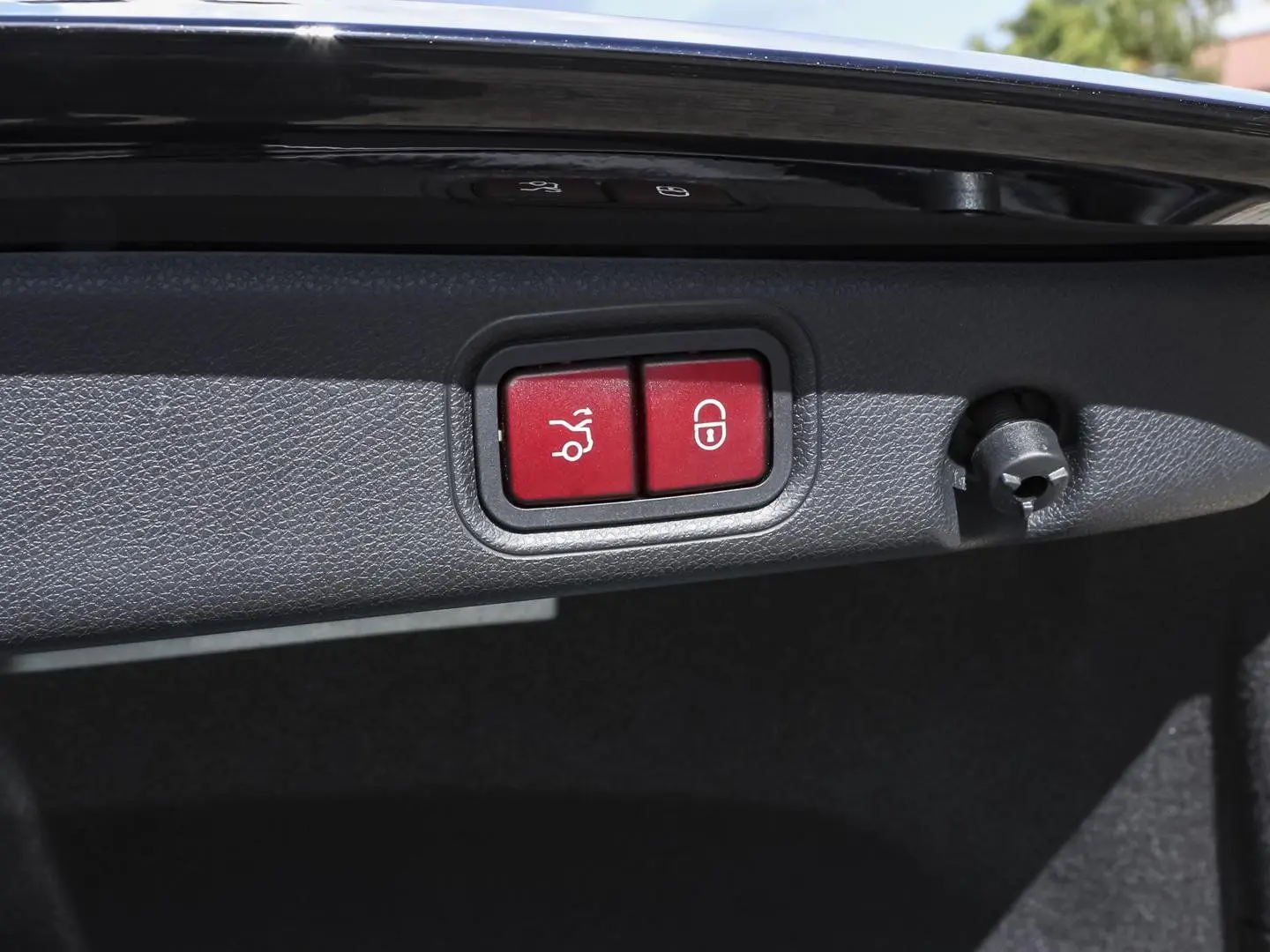 E 300 AMG Distronic Burmester Sitzklima Keyless