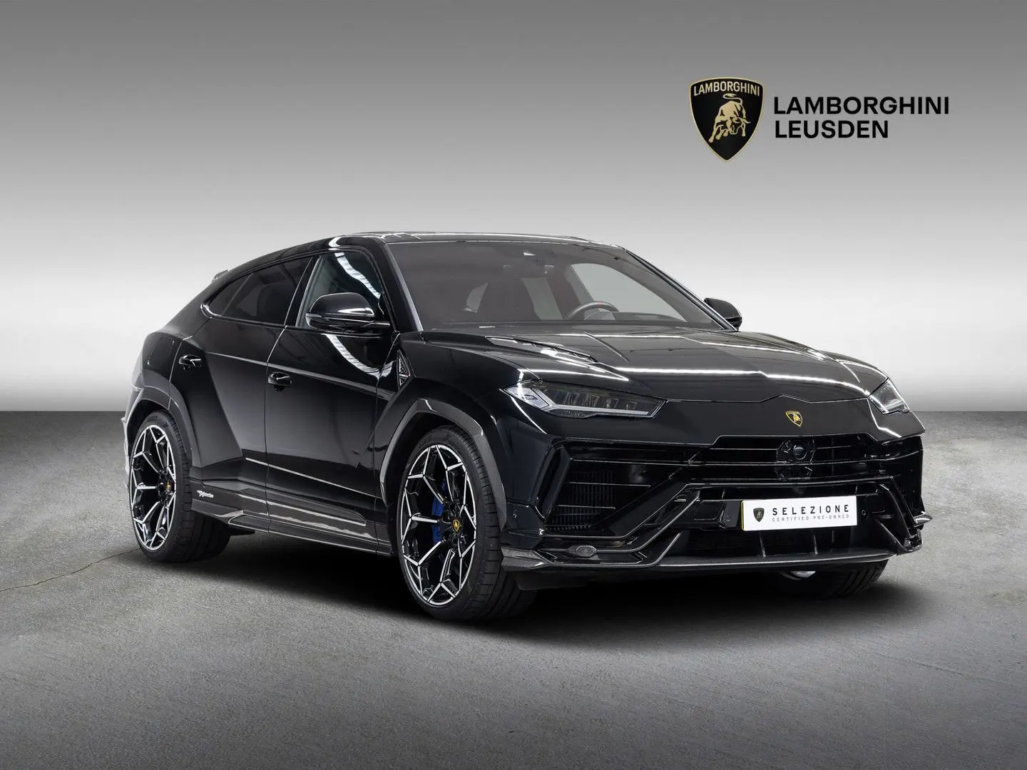 Urus Performante MY23 | Exterior Carbon | B&O