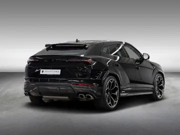 Urus Performante MY23 | Exterior Carbon | B&O