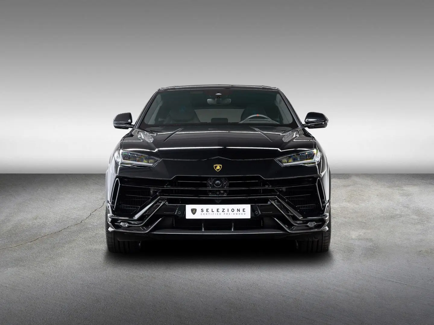 Urus Performante MY23 | Exterior Carbon | B&O