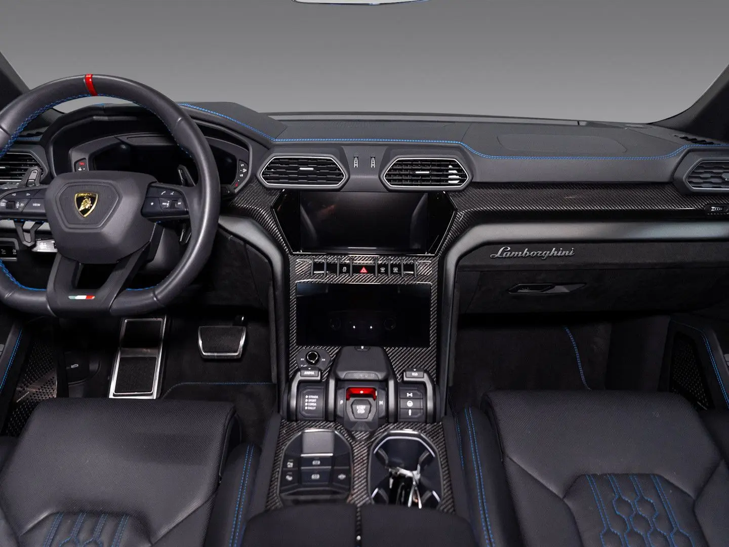 Urus Performante MY23 | Exterior Carbon | B&O