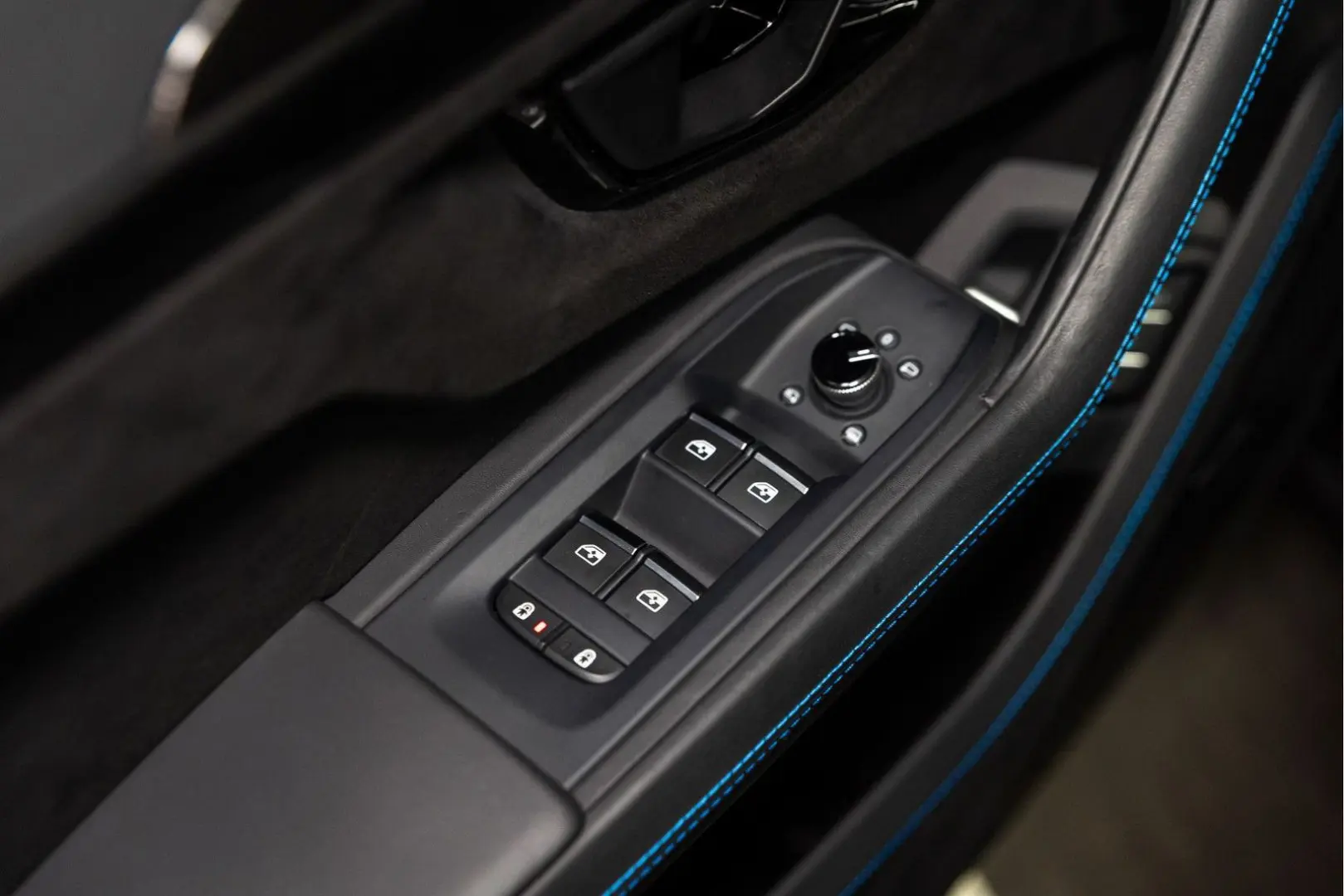 Urus Performante MY23 | Exterior Carbon | B&O