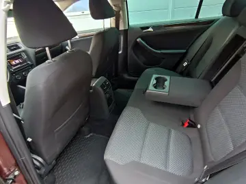 Volkswagen Jetta 2.0 TDI Comfortline