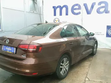 Volkswagen Jetta 2.0 TDI Comfortline