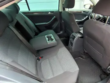 Volkswagen Jetta 2.0 TDI Comfortline