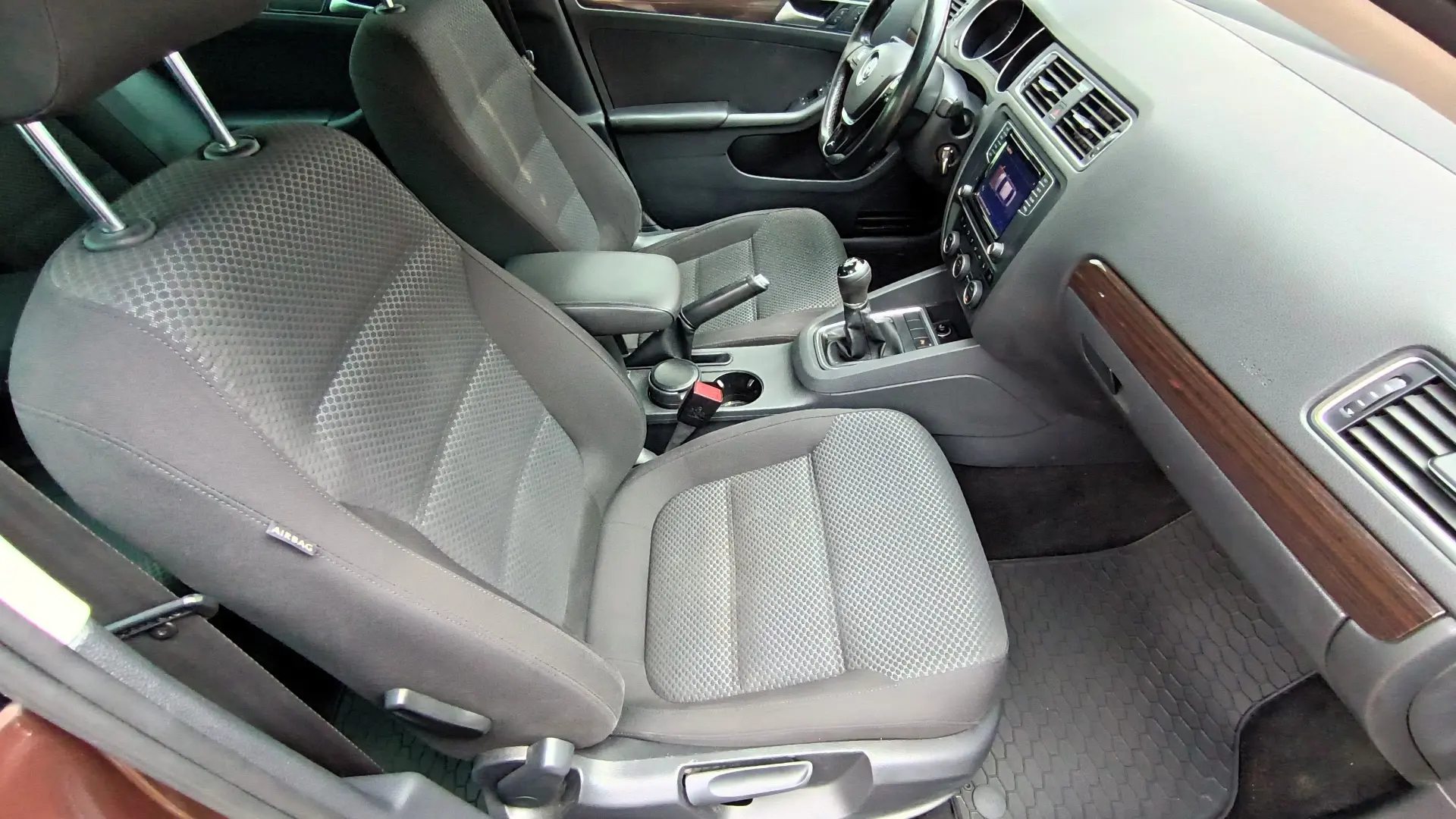 Volkswagen Jetta 2.0 TDI Comfortline