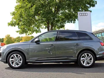 Audi Q7 50TDI qu S LINE BLACK PANO