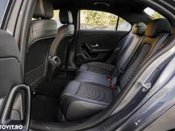 Mercedes-Benz CLA 180 7G-DCT