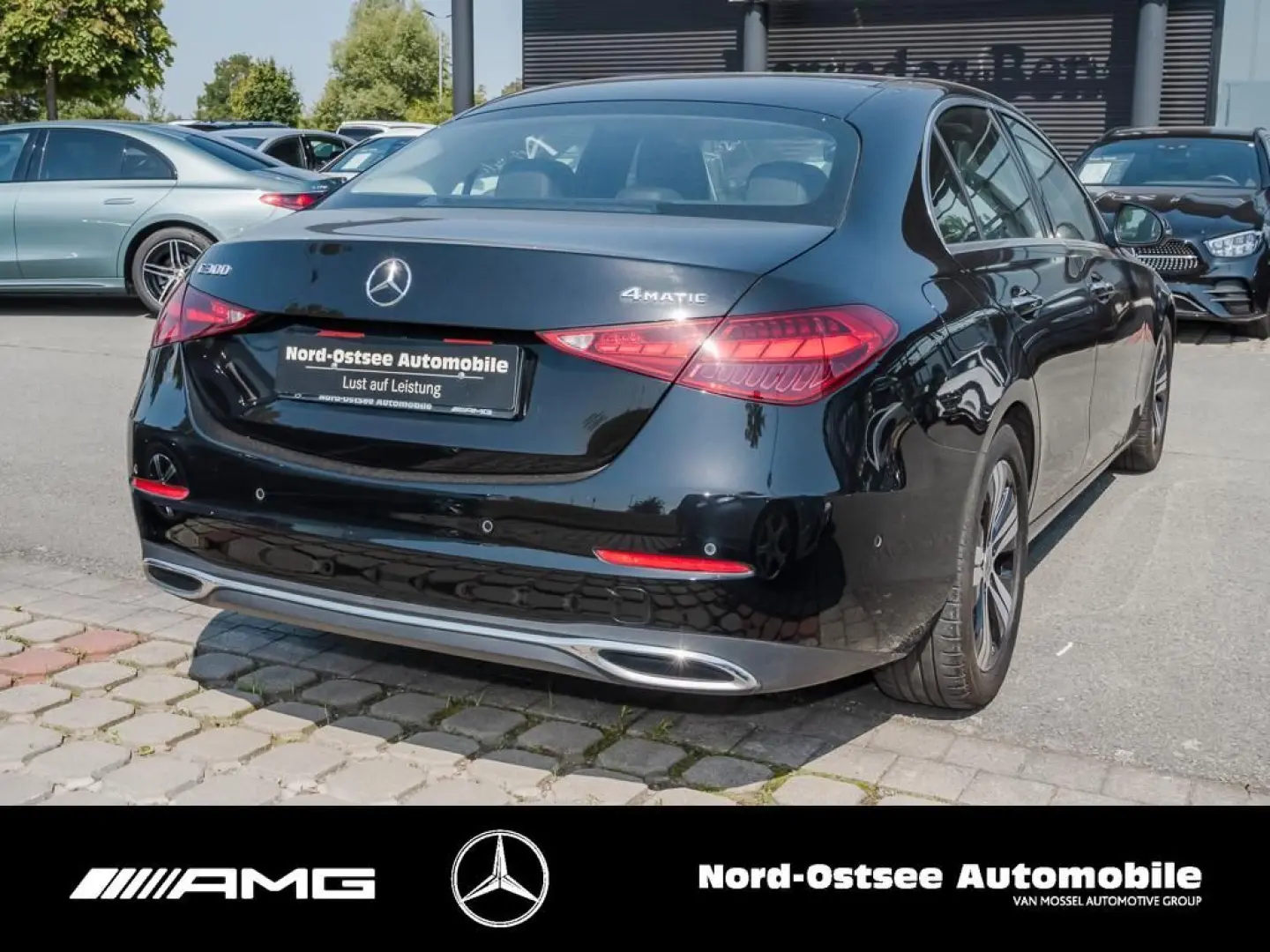 C 300 AVANTGARDE 4M PANO BURMESTER AHK KAMERA