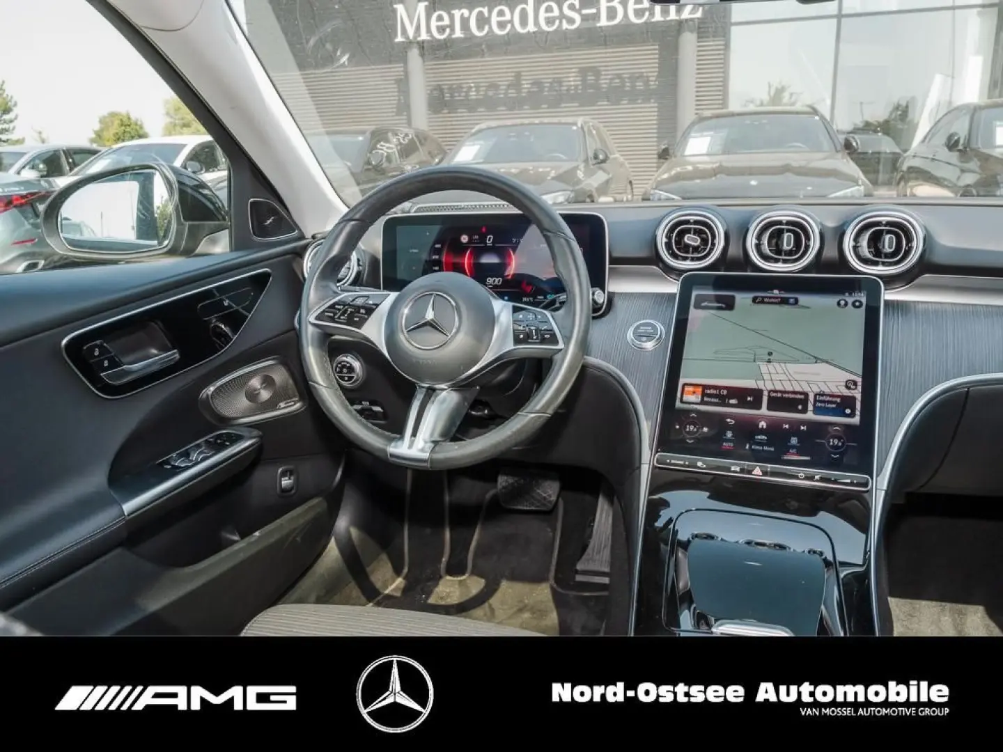 C 300 AVANTGARDE 4M PANO BURMESTER AHK KAMERA