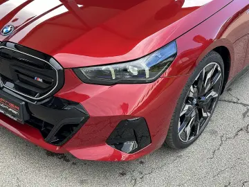 i5 M60 Touring xDrive 81,2kWh