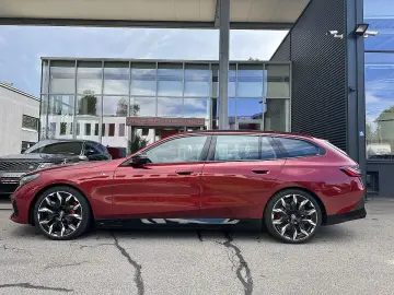 i5 M60 Touring xDrive 81,2kWh