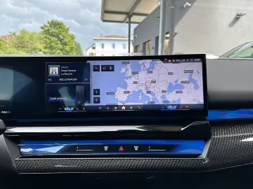 i5 M60 Touring xDrive 81,2kWh