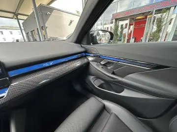 i5 M60 Touring xDrive 81,2kWh