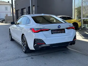 i4 eDrive40 PHEV Gran Coupe