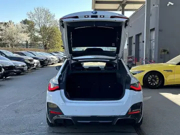 i4 eDrive40 PHEV Gran Coupe