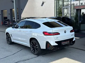 X4 M40i Aut. / AHK / Pano / Head Up / Sportsitz