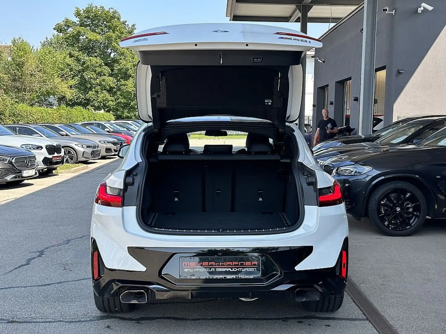 X4 M40i Aut. / AHK / Pano / Head Up / Sportsitz