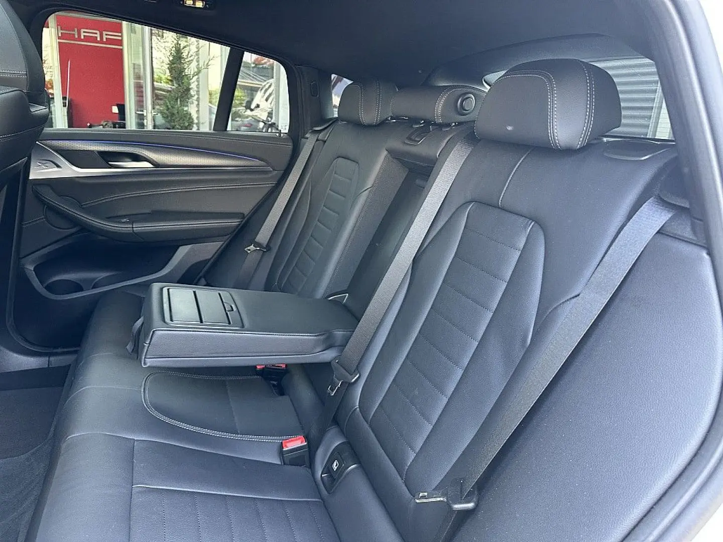 X4 M40i Aut. / AHK / Pano / Head Up / Sportsitz