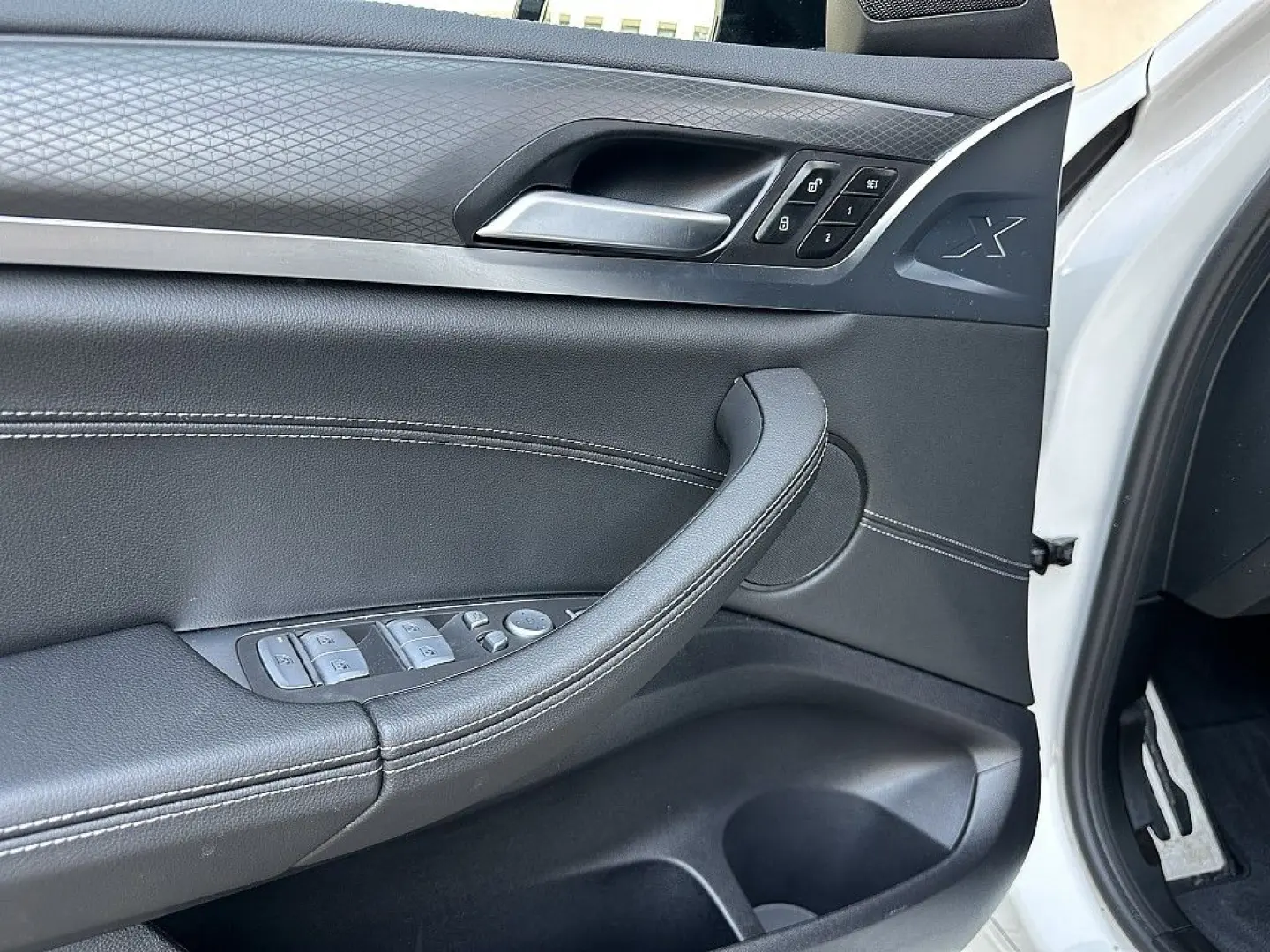 X4 M40i Aut. / AHK / Pano / Head Up / Sportsitz