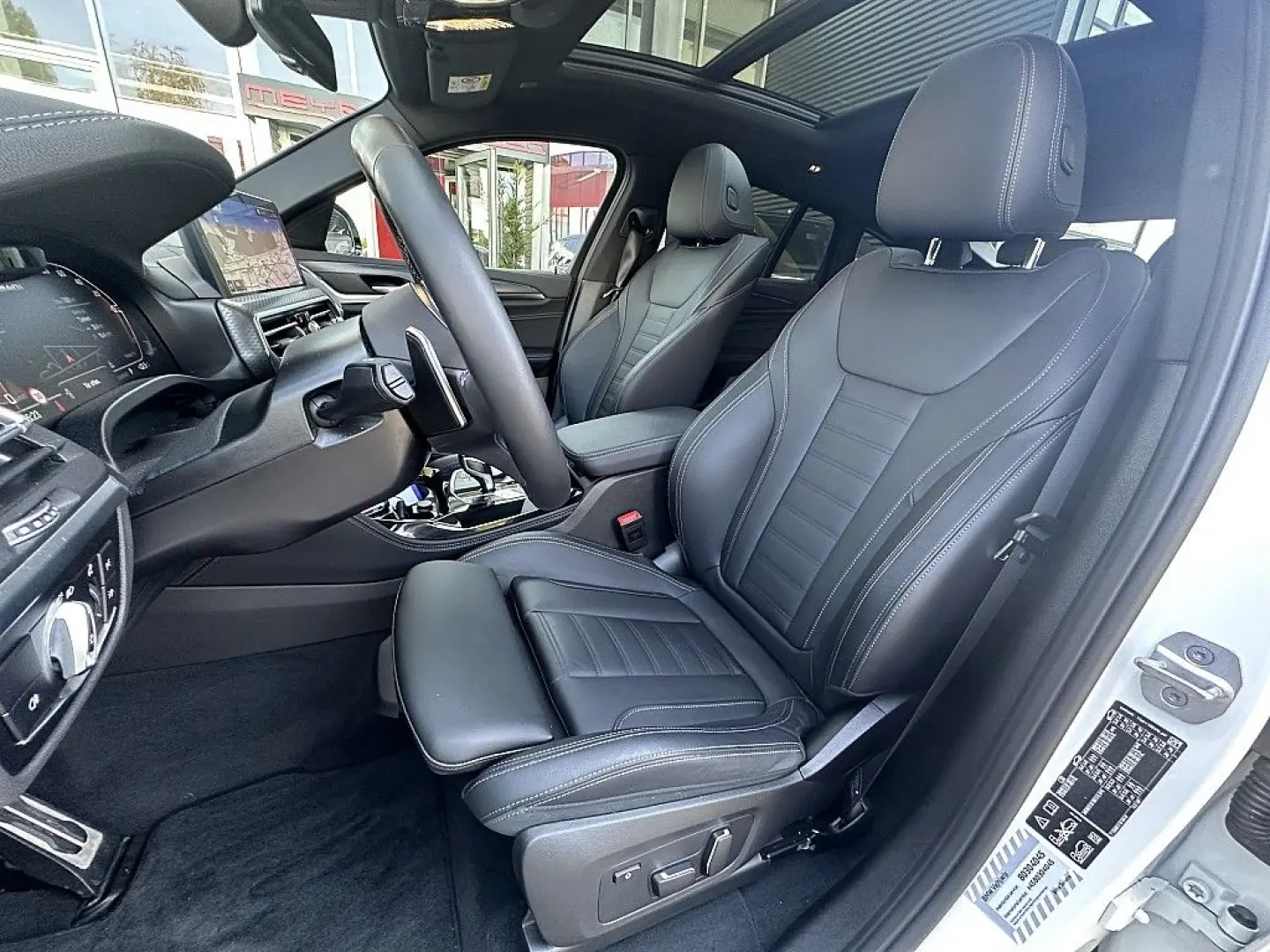 X4 M40i Aut. / AHK / Pano / Head Up / Sportsitz