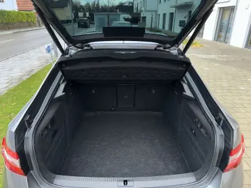 Superb 2.0 TSI 4x4 DSG Style el.Sitze,CarPlay,Vi