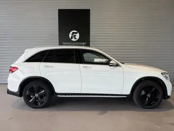GLC 300 4MATIC/RÜCKFAHRKAMERA/CARPLAY/LED
