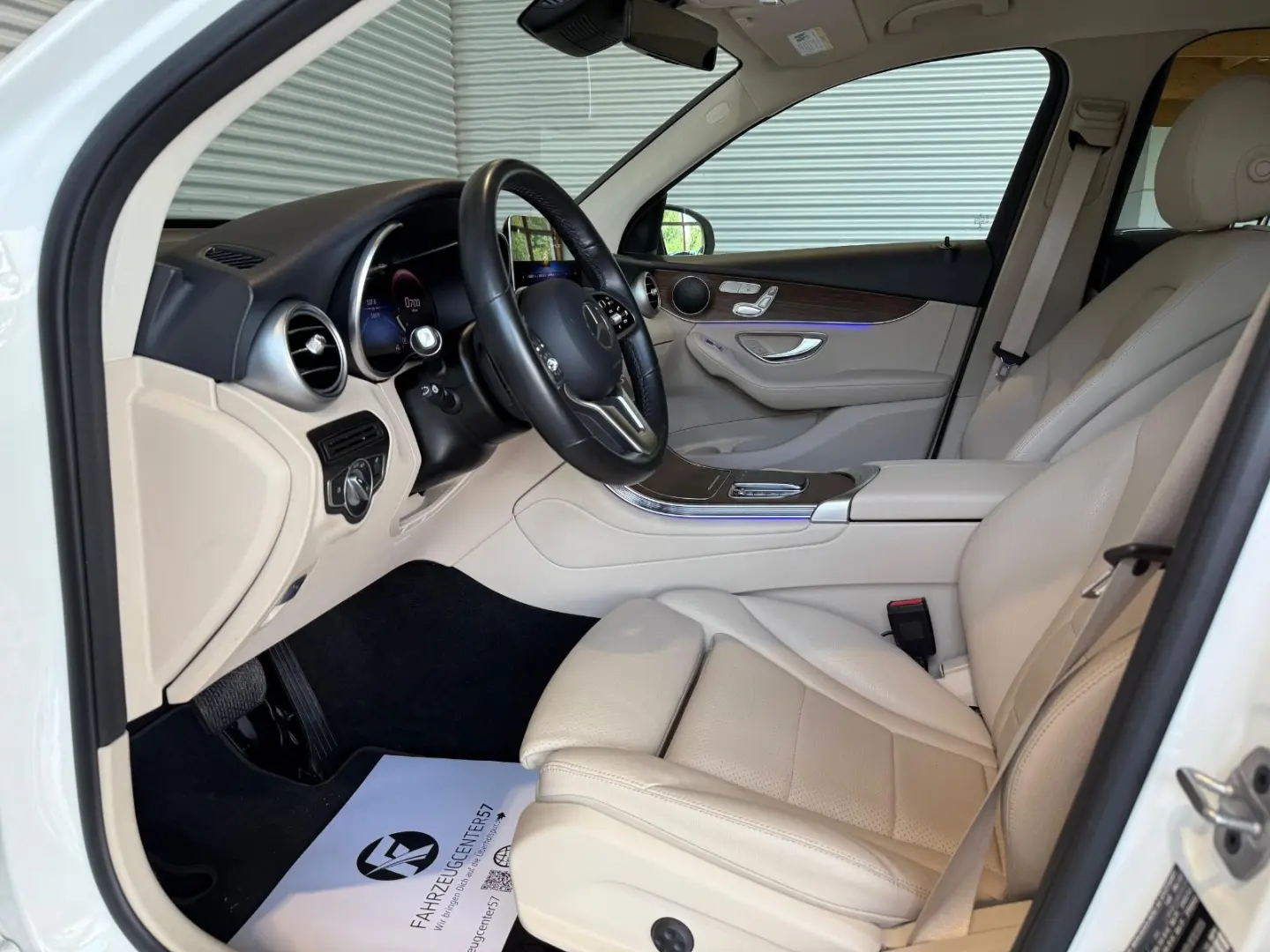 GLC 300 4MATIC/RÜCKFAHRKAMERA/CARPLAY/LED