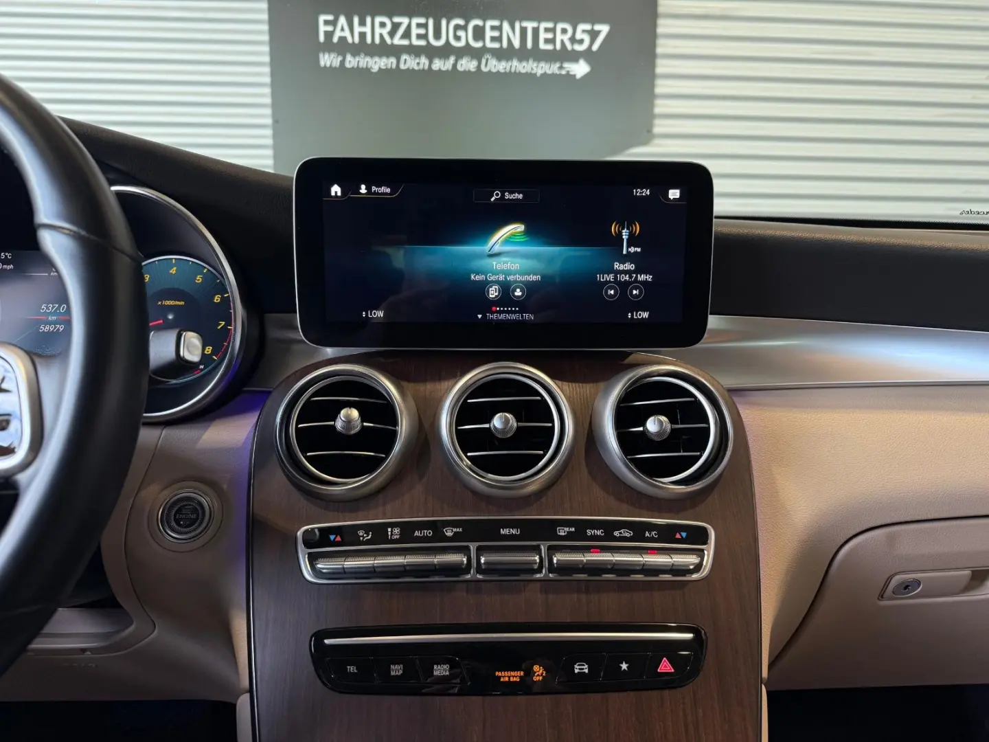 GLC 300 4MATIC/RÜCKFAHRKAMERA/CARPLAY/LED