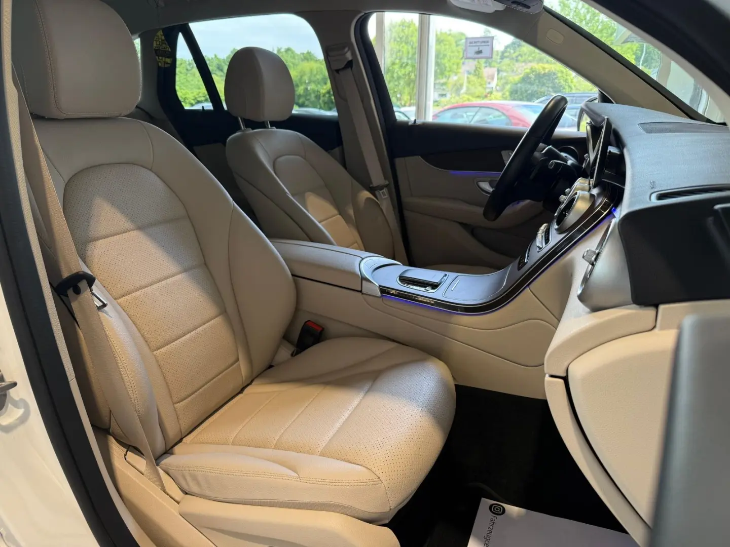 GLC 300 4MATIC/RÜCKFAHRKAMERA/CARPLAY/LED