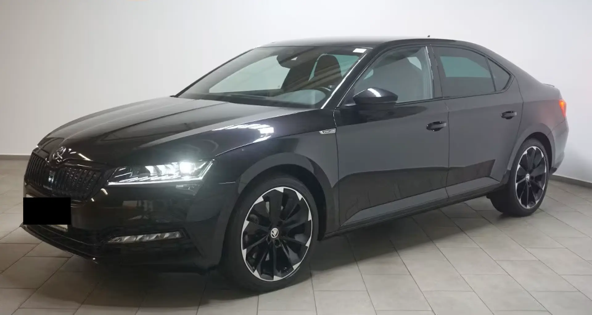 Superb 2.0TSI DSG Sportline 4x4 Virtual Navi LED