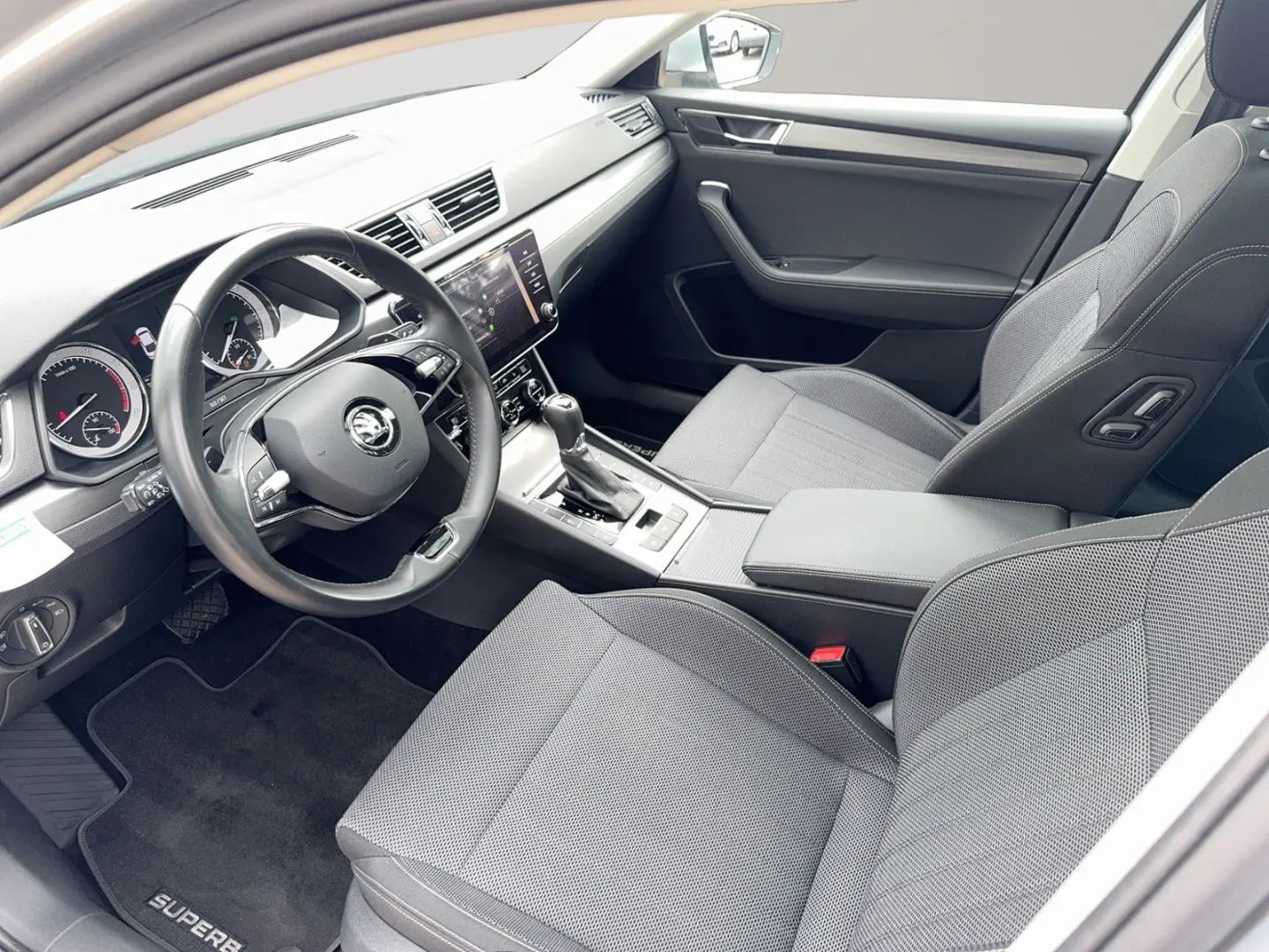 Superb Lim. 2.0 TSI Style 4x4, Pano, Kessy, Busi