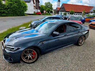 BMW M5 Baureihe M5 Lim. CS Edition. Carbon-Packet
