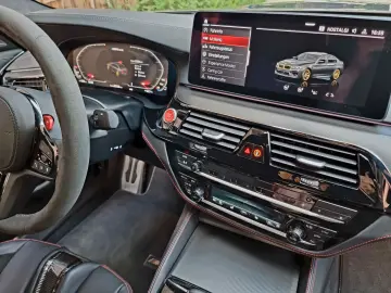 BMW M5 Baureihe M5 Lim. CS Edition. Carbon-Packet