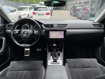 Superb Lim. Style 4x4 Navi Alcantara Memory Cant