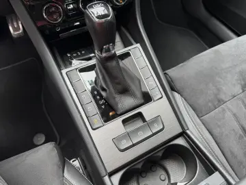 Superb Lim. Style 4x4 Navi Alcantara Memory Cant