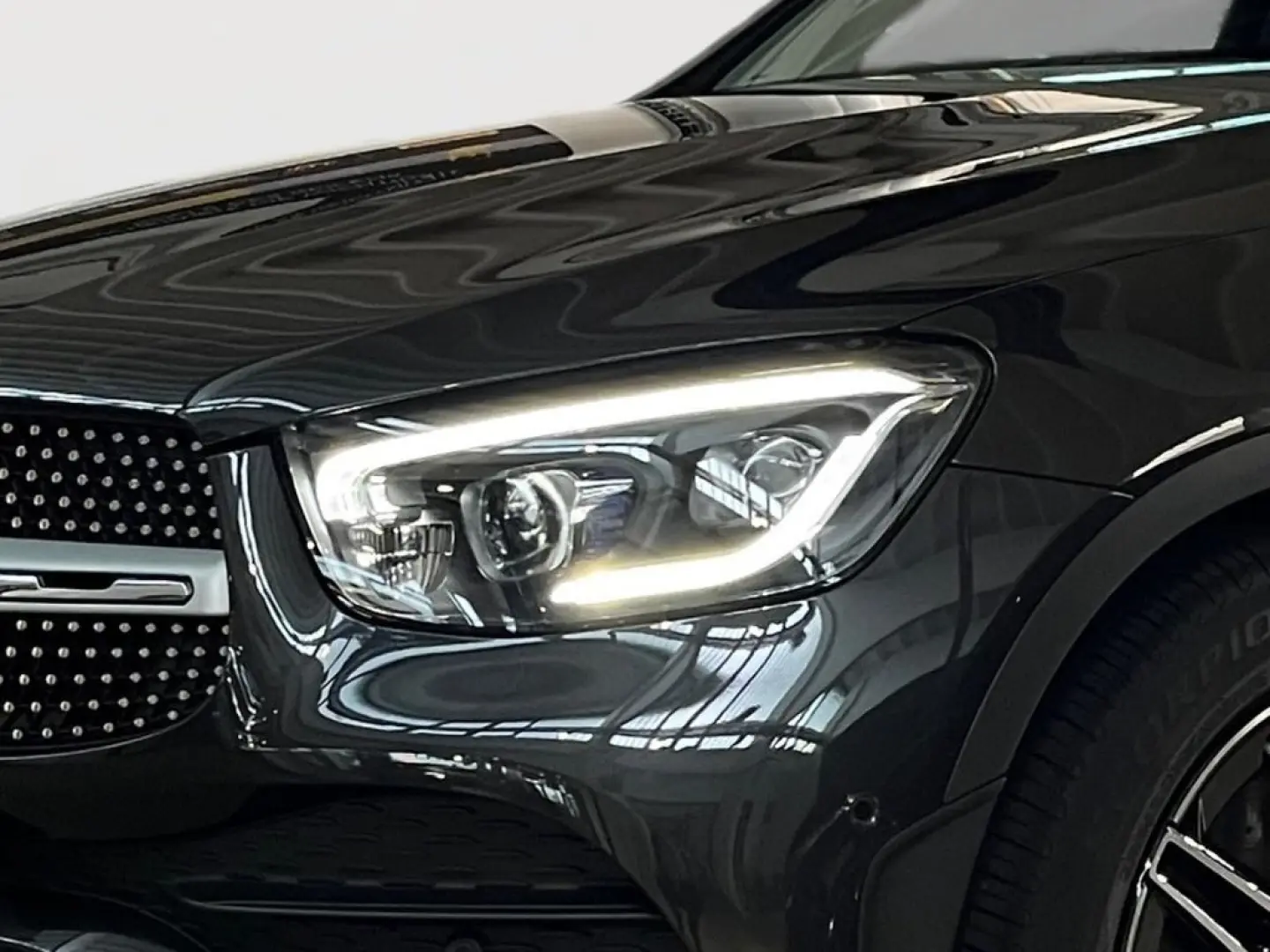 GLC 300 4M AMG Totwi. HUD LED SHZ Sport KeyLess