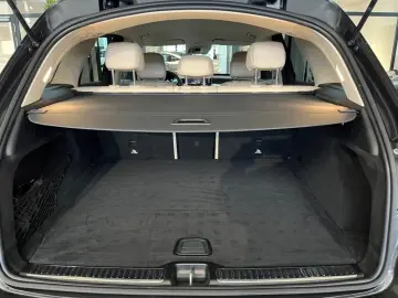 GLC 300 4M AMG Totwi. HUD LED SHZ Sport KeyLess