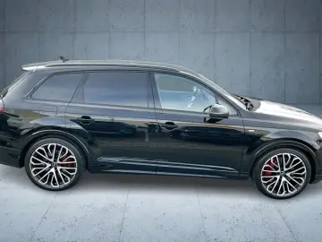Audi Q7 60 TFSI e q. tiptr. S line Laser PANO