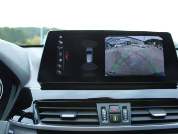 X1 xDr. 20i M Sport HUD Pano HiFi RFK NavPlus