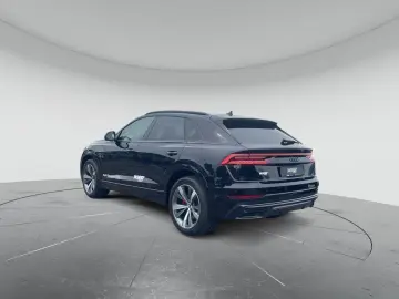 Q8 50 TDI