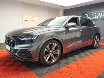 AUDI Q8 55 TFSI Quatrro S Line